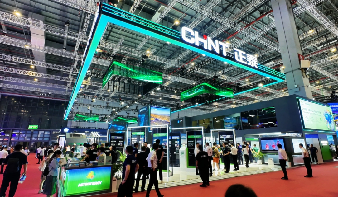 助力正泰集团，打造1320平米光伏展